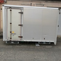 2トンアルミコンテナの画像
