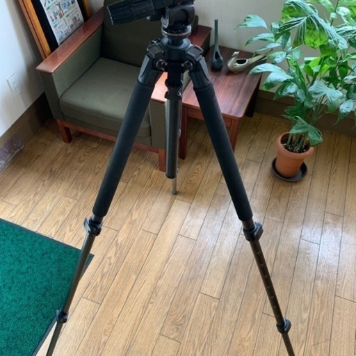 カメラ三脚