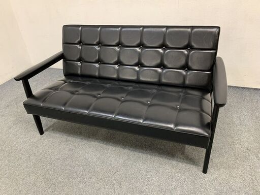 karimoku/カリモク60 Kチェア2シーター 二人掛け ブラックブラック アームトップ/ラバートリー材 ソファ 中古家具 店頭引取歓迎 R7175)