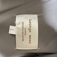 セットアップ　Lサイズ　グレーの画像