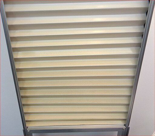 CORONAコロナ　ウインド窓用エアコン　CW-1819　2019年製(枠付き) コロナ窓枠エアコン 2019年製