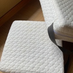 【子供用】椅子高さ調節クッションの画像