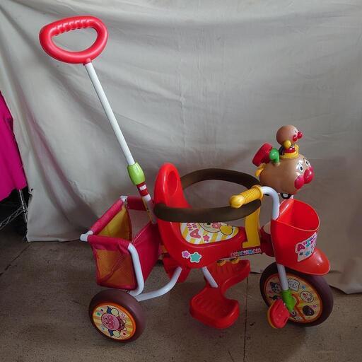 アンパンマンの三輪車