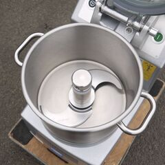 【ヤ取終了9/9】≪yt693ジ≫ 美品 ロボクープ 業務用カッターミキサー R-10E 容量11L 三相200V robotcoupe/FMI/エフエムアイ/厨房機器 50514-11の画像