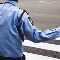 【新着】面接するだけで最大2,000円❗99%採用★警備員♫