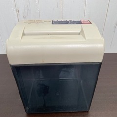 無料！アイリスオーヤマ☆ペーパーシュレッダー☆A6【こちらは店舗...