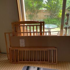 木製ベビーベッド　幅125×奥行77×高さ110㎝の画像