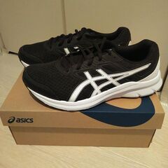 新品、Asicsスニーカー25.5の画像