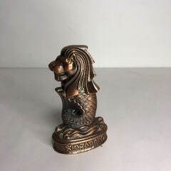 Lionライオン飾り物の画像