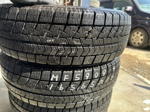No.765 ブリヂストン ブリザック 165/65R/14 冬タイヤ 4本セット 2017年 ルーミー他
