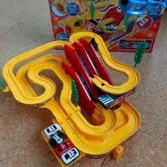 ¥800 美品 無限ループ 緊急車両コースター ベルトコンベアー...