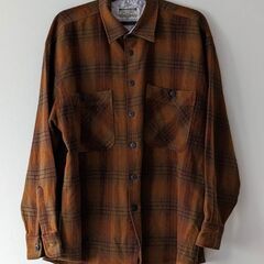 ☆古着　シャツ　茶色柄　　Ｌサイズ　中古品　600円
