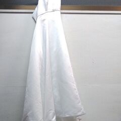 純白ウエディングドレス