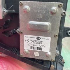 ベンツ　HIDヘッドライト　バラスト付の画像