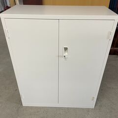 値下げ【美品】JOIFA609 鍵付きキャビネット ホワイト オ...