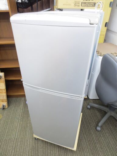 決まりました■AQUA　アクア　2ドア冷蔵庫　137Ｌ　AQR-141B　№ F27