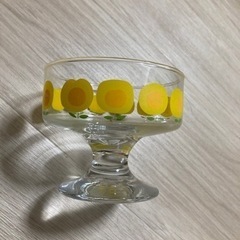 昭和レトロなデザートグラスの画像