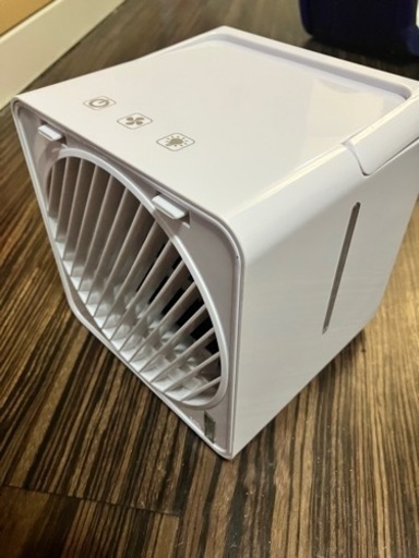 卓上冷風機