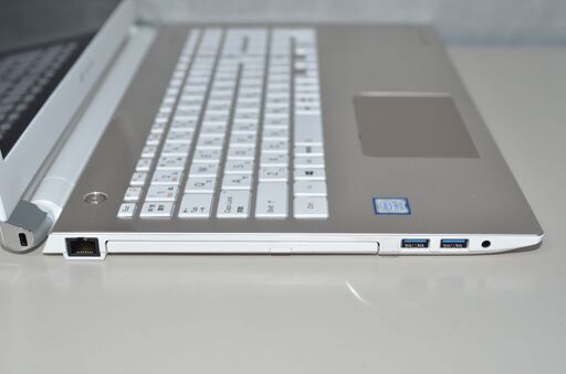 中古美品ノートパソコン Windows11+office 爆速SSD512GB 東芝 P2-T6NB-EG core i7-8565U