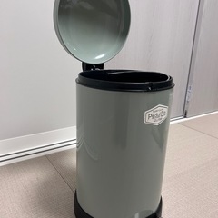 ゴミ箱(ペダル式)の画像