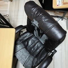 レザー製デスクチェアの画像