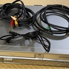 【売約済み、受付終了】Panasonic DVD.ブルーレイ・ビデオテープデッキDMR-E 150Vの画像