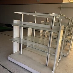 商品　展示棚　什器　アパレル　中古品。