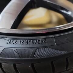 21インチホイールの画像