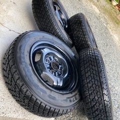 スタッドレス 14インチ ヨコハマ 4本 ジャンク 175/70/r14 4穴 pcd114.3の画像