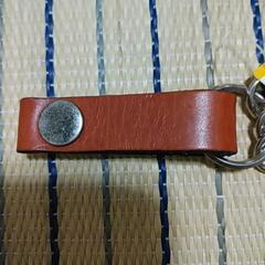 定価900円! 革製の3連キーチェーン【未使用】の画像