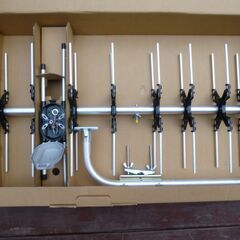 DXアンテナ　UHF14素子高利得アンテナ　UAX14P2 弱電界地域用　新品未使用の画像