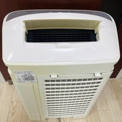 【無料！】SHARP 加湿空気清浄機KC-B40の画像