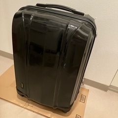 スーツケース　黒　cirrusの画像