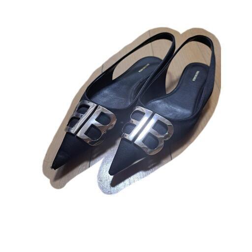 BALENCIAGAパンプス