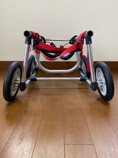 ワンちゃん用四輪車椅子