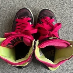 NIKEスニーカー23.5cmの画像