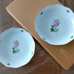 ヘレンド　ウィーンの薔薇　ペアＬボール未使用品