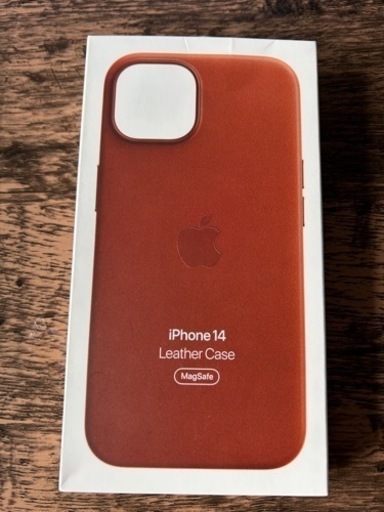iPhone14レザーケース