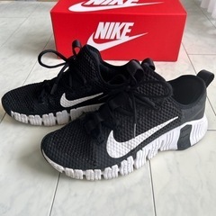 受け渡し決まりました　ナイキ フリー メトコン 3 NIKE FREE METCON 3 ブラック/ホワイト CJ0861-010 の画像