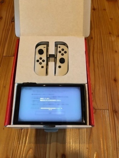 Switch 本体　有機ELモデル　白　中古　ポーチ付