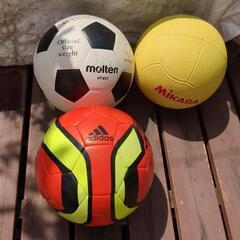ボール3個(サッカー、ドッヂ)