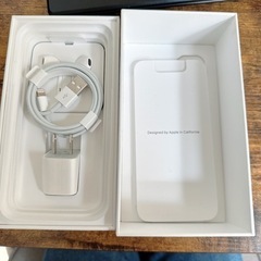 iPhone11 64GB 付属品付き！※ジャンク今日だけお値引きの画像