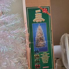 クリスマスツリーの画像