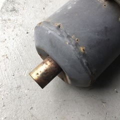 V125gマフラーの画像