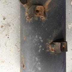 V125gマフラーの画像