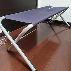 折り畳みチェアーの画像