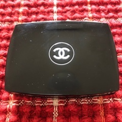 CHANEL ゴールドアイシャドウ