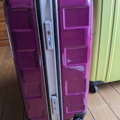 キャリーケース　１人分にちょうど良いサイズの画像