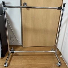 ハンガーラック、ハンガーポール