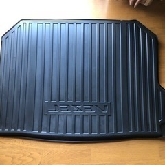 ホンダヴェゼル ラゲッジトレイ　純正部品 パーツ オプションの画像